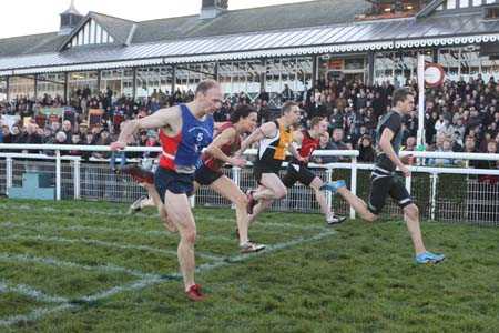 Daniel Paxton winning first cross-tie from Cameron Smith (left) and Linda Nicholson (second left).